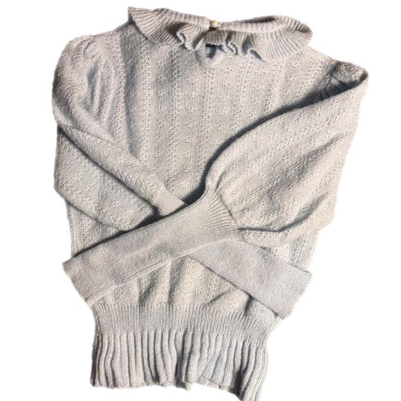 80's Light blue dainty knit sweater with ruffled detail - Picture 4 of 5